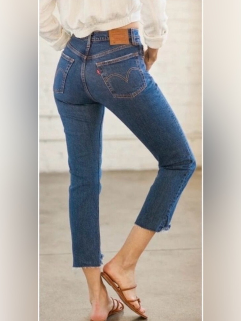 Levi’s Premium denim 501 cropped jeans.